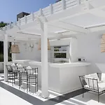Il Riccio House Ξενοδοχείο Golturkbuku