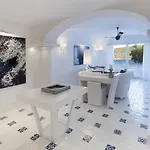 Il Riccio House