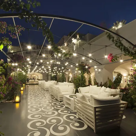 Il Riccio House 4* Golturkbuku